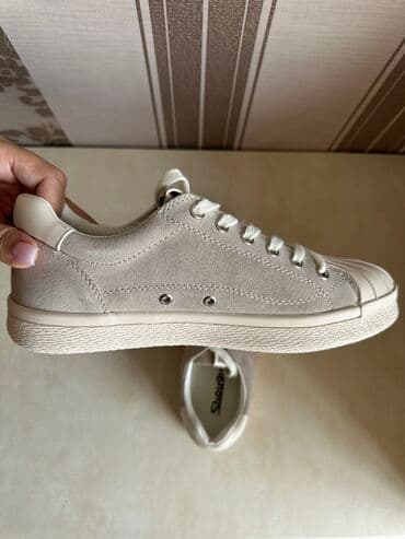 Киреге берилүүчү кийимдер: Продаю стильную обувь,цена окончательная! — 3