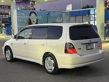 Продажа авто: Honda Odyssey: 2003 г., 2.3 л, Автомат, Газ, Минивэн — 4