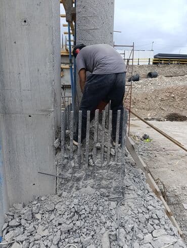 Дизайн, долборлоо: Дубалдарды бузуу, Полдорду бузуу, Шыптарды чечүү | Гипсокартон дубалы, Тосмолорду бузуу, Эски шыбакты алуу | Эски тушкагаздардан тазалоо, Эски шыбоону түшүрүү, Актиташты кыруу | Ламинатты демонтаждоо, Паркетти демонтаждоо, Линолеумду демонтаждоо | Шифер чатыр, Металл черепицадан жасалган чатыр, Жумшак чатыр 6 жылдан ашык тажрыйба — 16