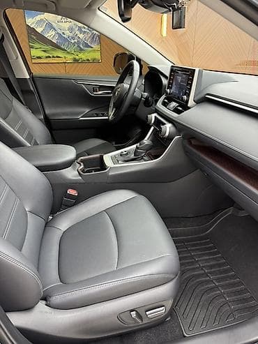 Транспорт: Toyota RAV4: 2022 г., 2.5 л, Вариатор, Гибрид, Кроссовер — 10