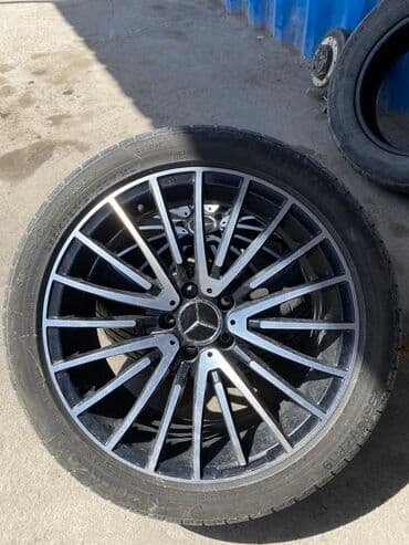меняю диск мерс: Диски R 19 AMG, Комплект, отверстий - 5, Б/у — 2