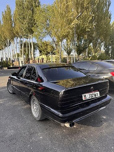 bmw em5: BMW 5 series: 1989 г., 2.5 л, Механика, Седан — 1