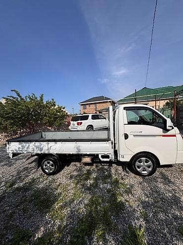 1 тонник: Легкий грузовик, Hyundai, Стандарт, До 1 т, Б/у — 2