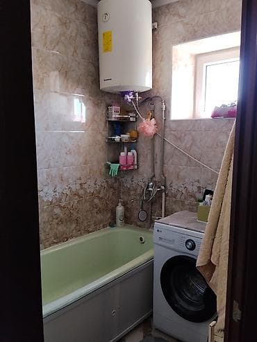 продаю дом бишкек кызыл аскер: 2 бөлмө, 222 м², 106-серия жакшыртылган, 3 кабат, Эски ремонт — 10