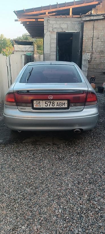 525 bmw: Mazda 626: 1991 г., 1.8 л, Механика, Бензин, Седан — 2