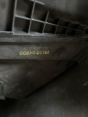 ваздушный филтр: Корпус воздушного фильтра KIA K5 JF L4NA 2017 (б/у),Привозной из — 2