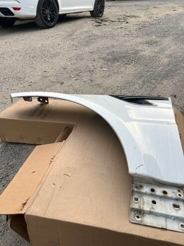 нива крыло: Крыло Переднее правое Land Rover, 2017 г., Б/у, Оригинал — 2