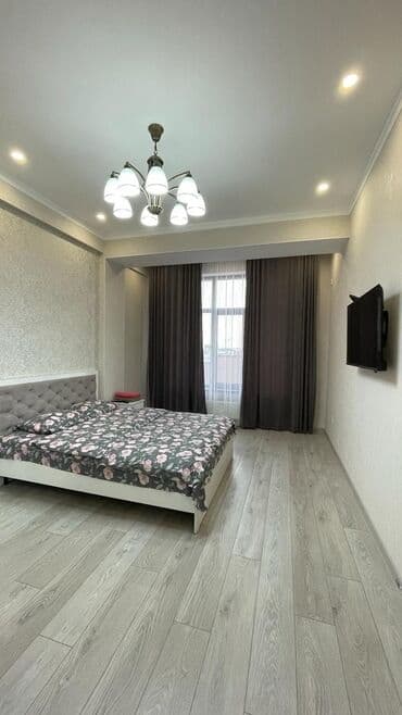 суточные дома: 1 бөлмө, Душ кабинасы, Жаздык, жууркан-төшөк каптары, Кондиционер — 10