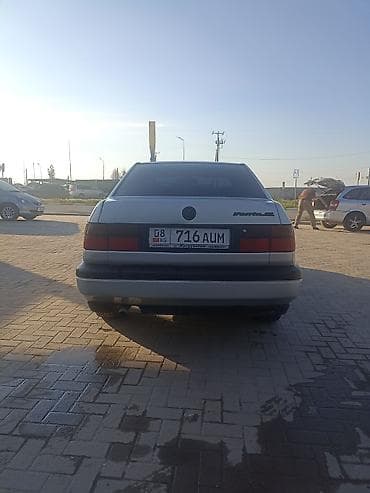 gen kg: Volkswagen Vento: 1993 г., 1.8 л, Ручные, Бензин, Седан — 4