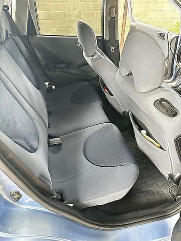 wolkswagen passat: Honda Fit: 2004 г., Бензин, Хэтчбэк — 8