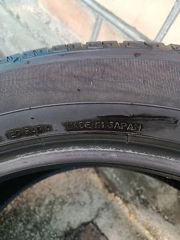 dunlop: Летняя/всесезонная шина Dunlop Характеристики: - Размер: 275/50 R21 - — 5