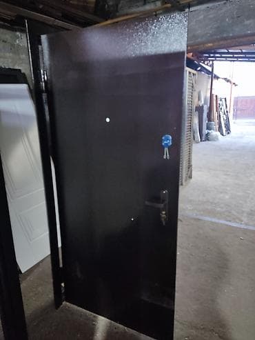 ички кийим: Продаем металлические двери ( метал, МДФ) размер 96/205, левые — 5