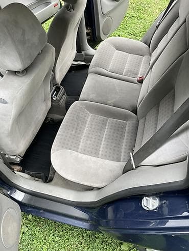х5 е 53: Volkswagen Golf: 2002 г., 1.6 л, Автомат, Бензин, Универсал — 8