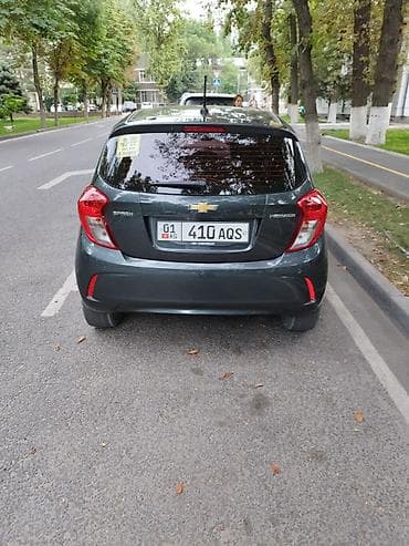 Продажа авто: Chevrolet Spark: 2018 г., 1 л, Автомат, Бензин, Хэтчбэк — 4