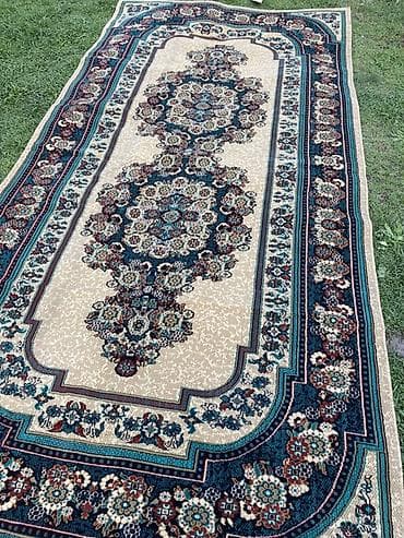 маленькие коврики: Ковер — 1