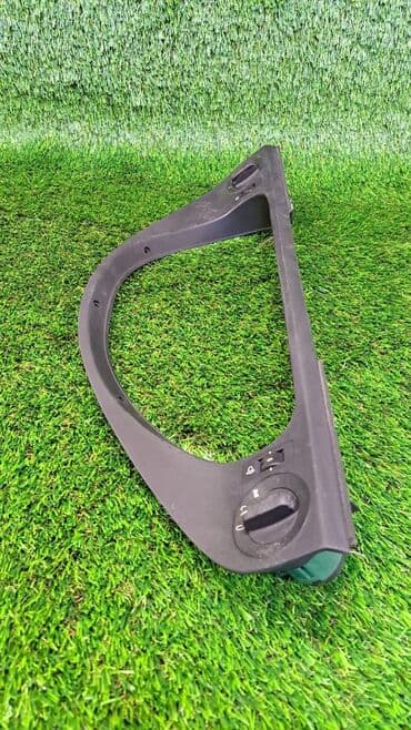 спидометры: Планка спидометра с переключателями света фар на BMW E39 5-Series — 5