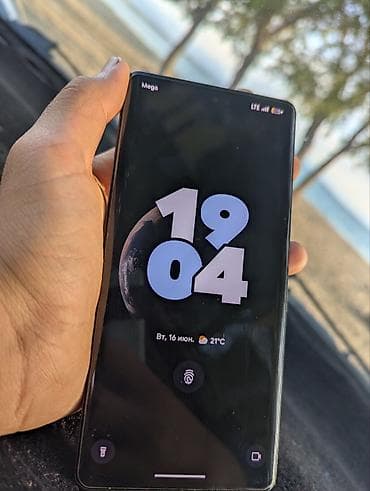 pixelbek: Google Pixel 7 Pro, Б/у, 128 ГБ, цвет - Черный, 1 SIM — 2