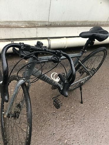 велик шосейник: Городской/фитнес‑велосипед с рулём-бараном - Лёгкая алюминиевая рама — 3