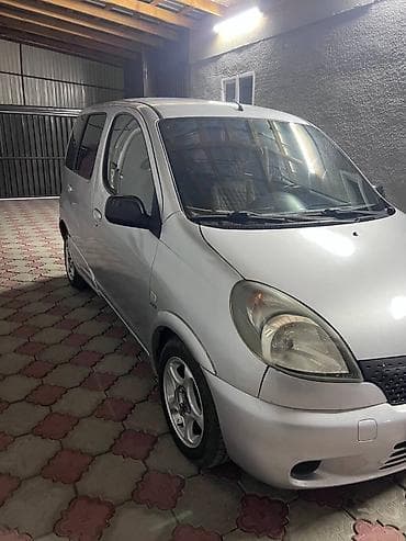 subaru justy: Toyota Yaris Verso: 2000 г., Механика, Минивэн — 6