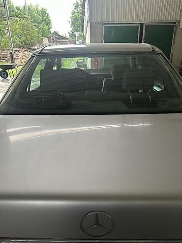 консоль 124: Mercedes-Benz W124: 1995 г., 2.2 л, Механика, Бензин, Седан — 10