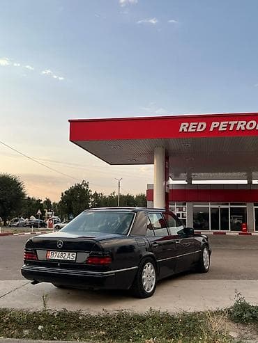 панель w211: Mercedes-Benz W124: 1992 г., 2 л, Механика, Бензин, Седан — 4