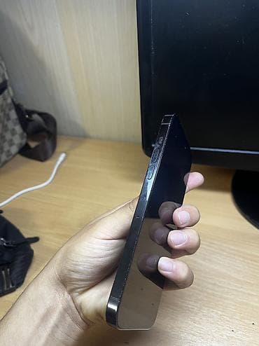 poco x pro: IPhone 14 Pro Max, Б/у, 512 ГБ, Черный, Защитное стекло, 79 % — 9