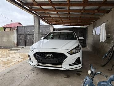 Hyundai Sonata: 2021 г., 2 л, Автомат, Газ, Седан