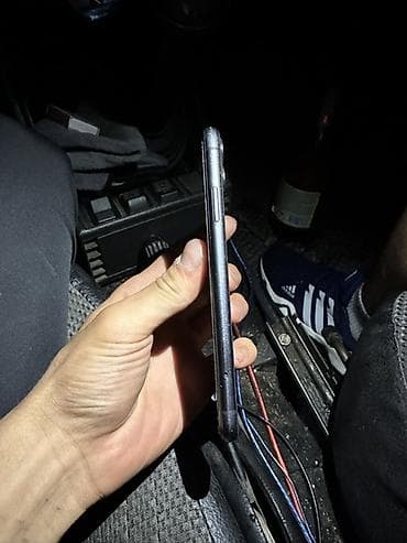 iphone 11 red: IPhone 11, 64 ГБ, Черный, 76 % — 8