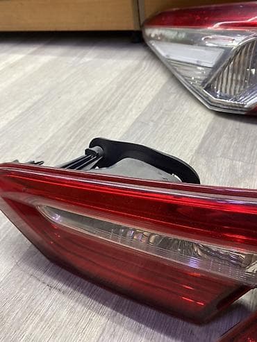 зеркало с подсветкой бу: Задние фары toyota Camry 70 в отличном состоянии, без повреждений — 4
