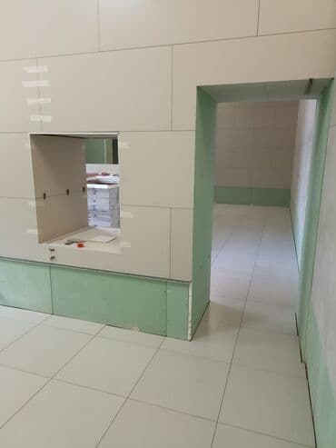 обзор цен на строительные и отделочные работы в бишкеке: Фартук на кухне, Укладка плитки на стену, Подготовка стен для укладки | Керамическая плитка, Мозаичная плитка, Керамогранитая плитка | Вертикальная укладка, Диагональная укладка, Горизонтальная укладка Больше 6 лет опыта — 13