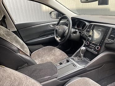 Renault SM6: 2019 г., 2 л, Вариатор, Газ, Седан — 5