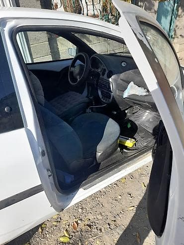 скупка каропка: Ford Ka: 2008 г., Механика, Бензин, Хэтчбэк — 4