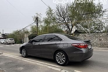 kia sorento 2021: Toyota Camry: 2016 г., 2.5 л, Вариатор, Гибрид, Седан — 4