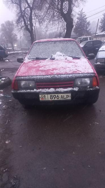 карабалта машина: Продается ВАЗ 21099, красный седан. Основные особенности: - Кузов — 3