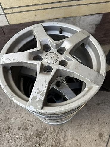 Литые Диски R 16 Toyota, Комплект, отверстий - 5, Б/у