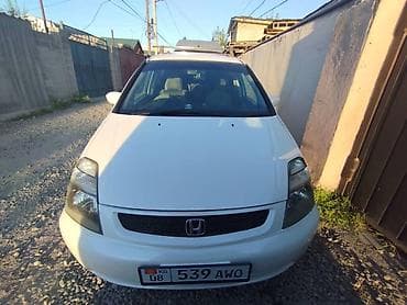 mazda 626 2002: Honda Stream: 2002 г., Автомат, Бензин, Минивэн — 9