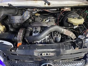 дивери: Легкий грузовик, Mercedes-Benz — 2