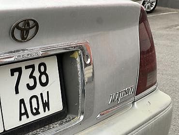 Продажа авто: Toyota Crown Majesta: 2003 г., 3 л, Бензин, Седан — 10