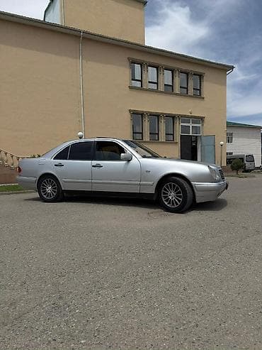 ош е34: Mercedes-Benz E-Class: 1996 г., 2.3 л, Кол менен иштөөчү, Бензин, Седан — 9