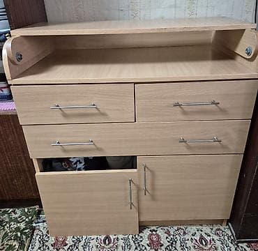 study table: Пеленальный стол, Б/у, ЛДСП — 2