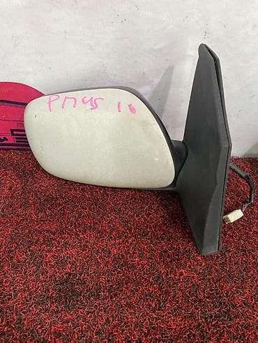 corolla runx: Зеркало боковое TOYOTA PRIUS NCP10 1 2001 перед. прав. (б/у) — 1