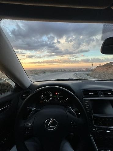 Продажа авто: Lexus IS: 2009 г., 2.5 л, Автомат, Бензин, Седан — 2