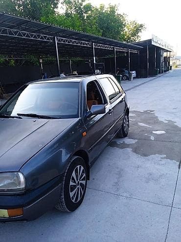 голф 3 балыкчы: Volkswagen Golf: 1993 г., 1.8 л, Хэтчбэк — 2