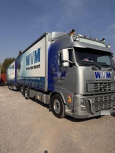 кобит: Тягач, Volvo, 2007 г., Тентованный — 2