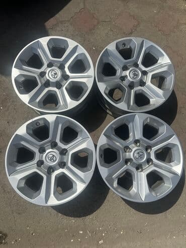 Литые Диски R 17 Toyota, Комплект, отверстий - 6, Б/у