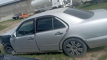 выхлоп g30: Mercedes-Benz E-Class: 1998 г., 2.8 л, Бензин, Седан — 4