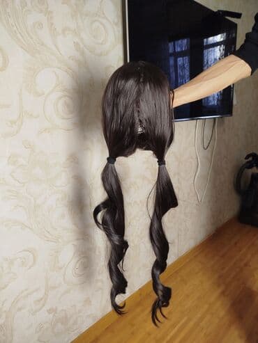 купить волосы на заколках: Парик тёмно-каштановый, длинный, волнистый. - Длина: приблизительно — 4