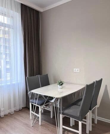 посуточные дома: 1 бөлмө, Душ кабинасы, Жаздык, жууркан-төшөк каптары, Кондиционер — 6