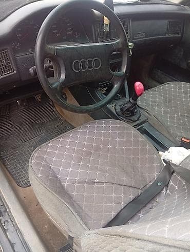 aud: Audi 80: 1991 г., 1.8 л, Механика, Газ, Седан — 4