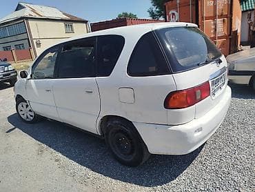 ипсум 96: Toyota Ipsum: 1988 г., 2 л, Автомат, Бензин, Минивэн — 6